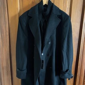 Lauren Ralph Lauren Women’s Classic Fit overcoat in black